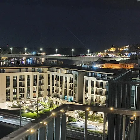 Waterfront - Na Vodi *