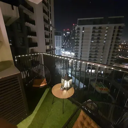 Apartment Waterfront - Na Vodi