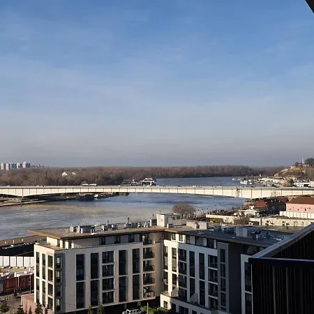 Waterfront - Na Vodi *