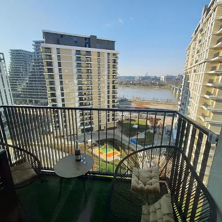 Waterfront - Na Vodi *